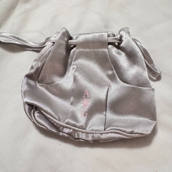 GUC American Girl Doll Clothes & Accessories Lot #3 - Picture 11 of 14